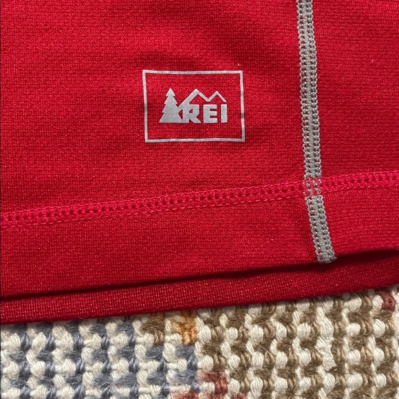 REI Men’s Red and Gray Long Sleeve Base Layer Top Size L - Picture 5 of 7